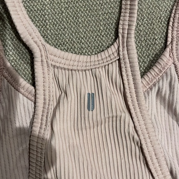 NOBULL TANK TOP - Picture 3 of 3